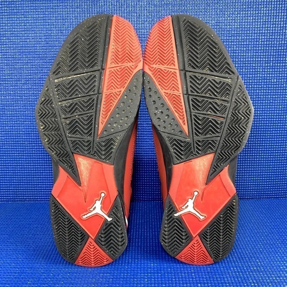 AIR JORDAN 7 TRUE FLIGHT Men`s Size 10.5 Red Black Basketball Shoes 342964-610